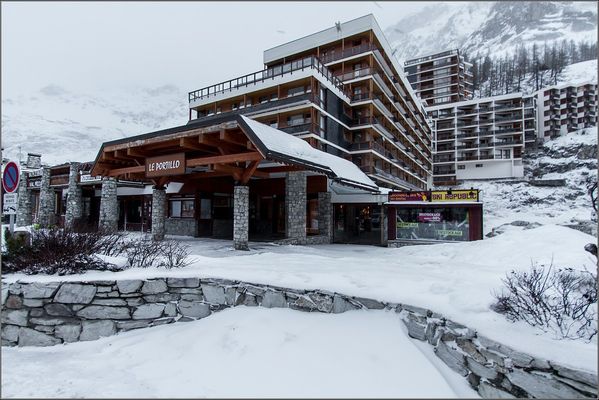 LE PORTILLO LE PORTILLO