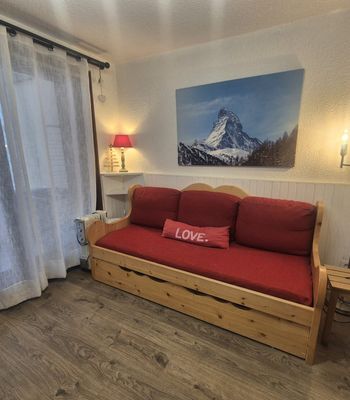  - Photo 8