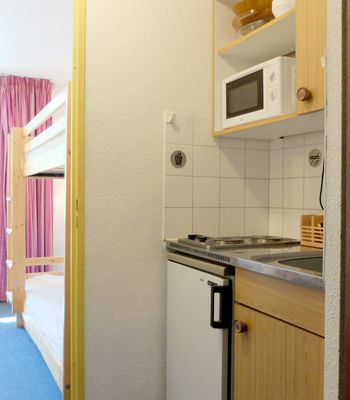 - Photo 3