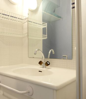  - Photo 8
