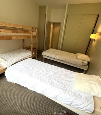 - Photo 3