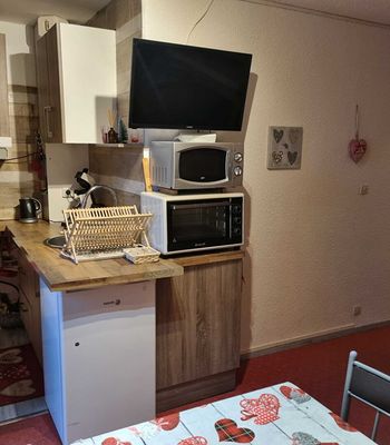  - Photo 2