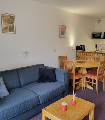  - Photo 1