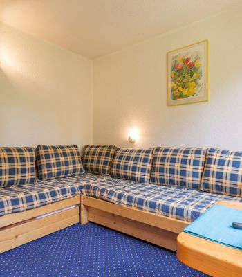  - Photo 6