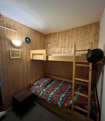 - Photo 6