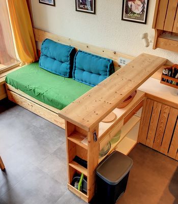  - Photo 1