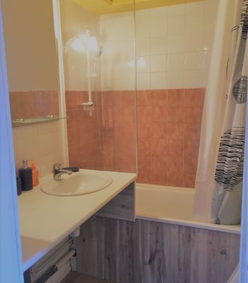  - Photo 6