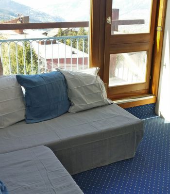  - Photo 2