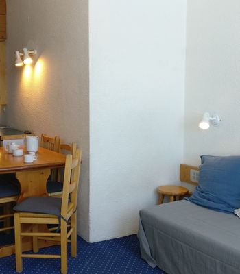  - Photo 3