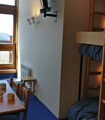  - Photo 4