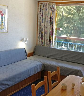  - Photo 1