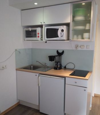  - Photo 2