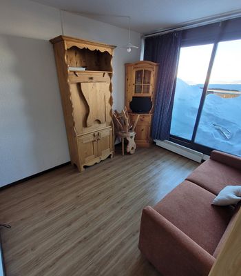  - Photo 3