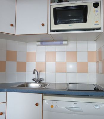- Photo 6