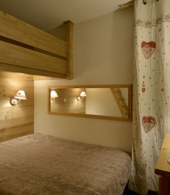  - Photo 5