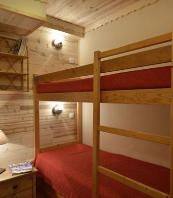  - Photo 6