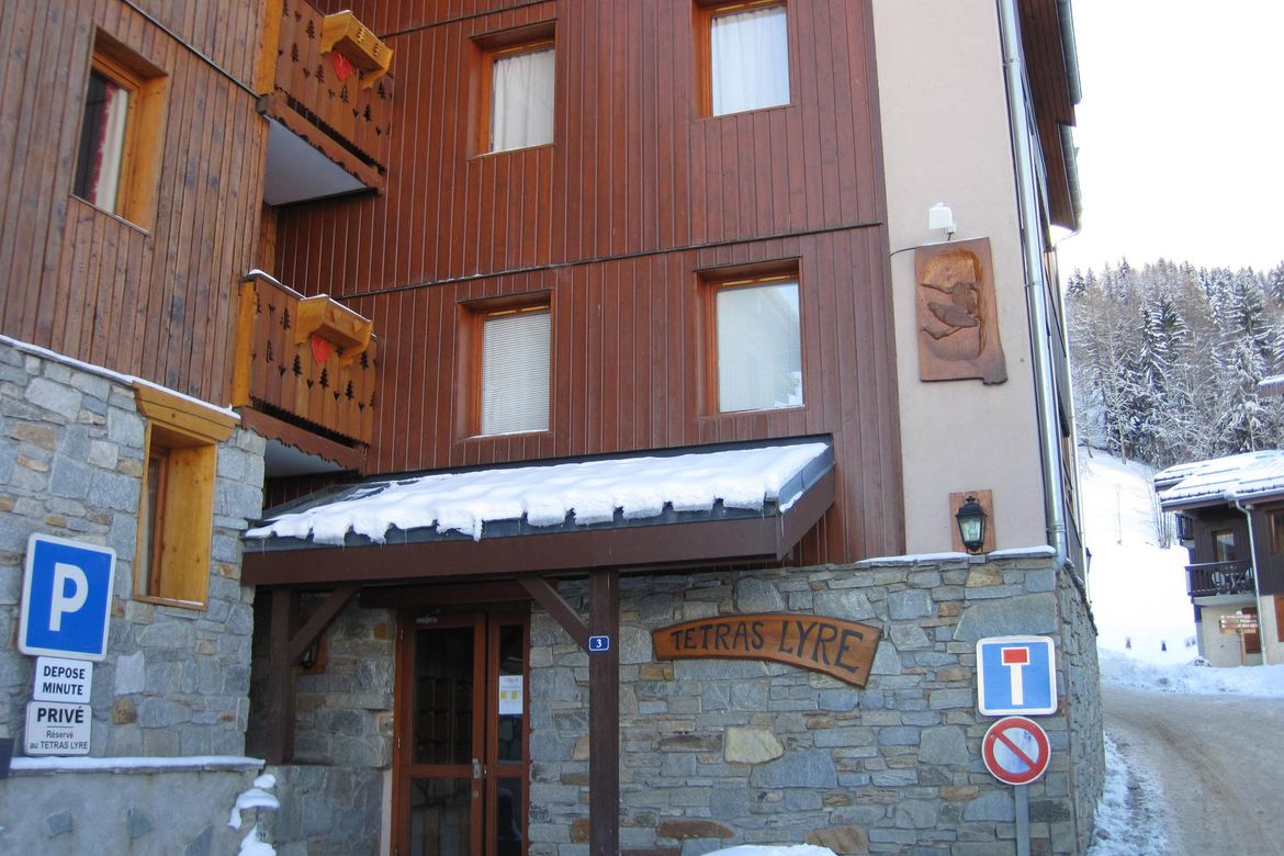 Photo 1