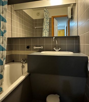 - Photo 5