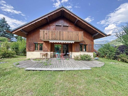 CHALET LES ELFES CHALET LES ELFES