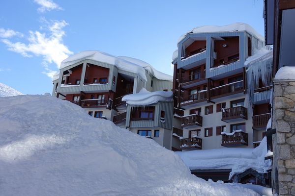 HAMEAU DU BORSAT 1& 2 HAMEAU DU BORSAT 1& 2