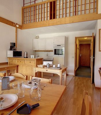 Apartment · Saint-Martin-de-Belleville - Photo 2
