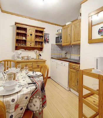 Apartment · Les Menuires - Photo 3