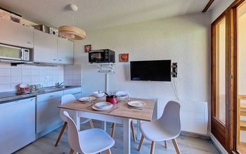  - photo 2