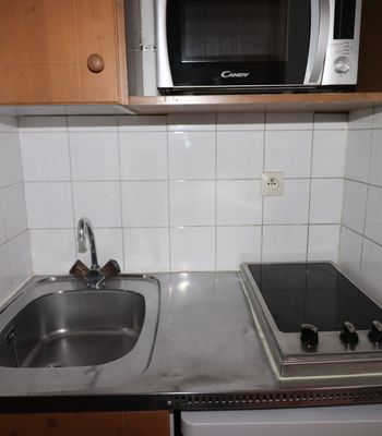  - Photo 4
