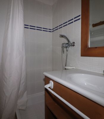  - Photo 6