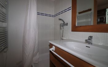 - Photo 6