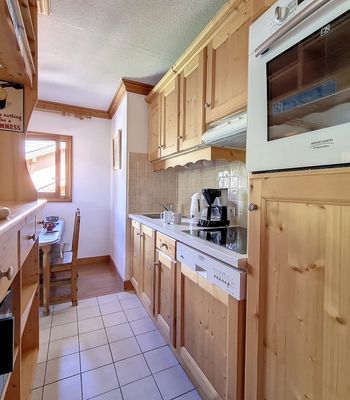 Apartment · Saint-Martin-de-Belleville - Photo 8