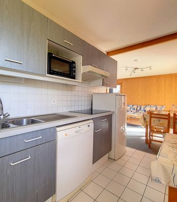 Apartment · Saint-Martin-de-Belleville - Photo 2