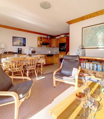 Apartment · Saint-Martin-de-Belleville - Photo 2