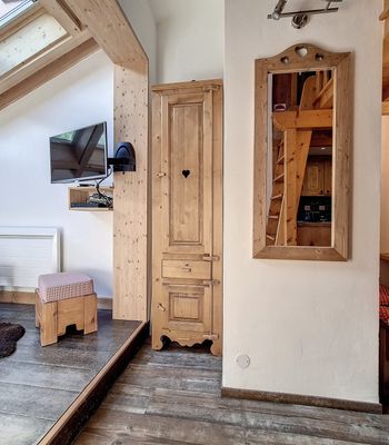 Apartment · Saint-Martin-de-Belleville - Photo 3