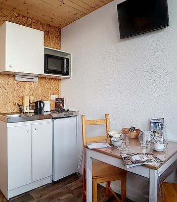 - Photo 2