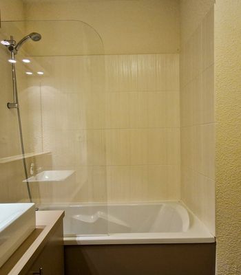  - Photo 5