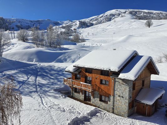 LES CHALETS THOYA