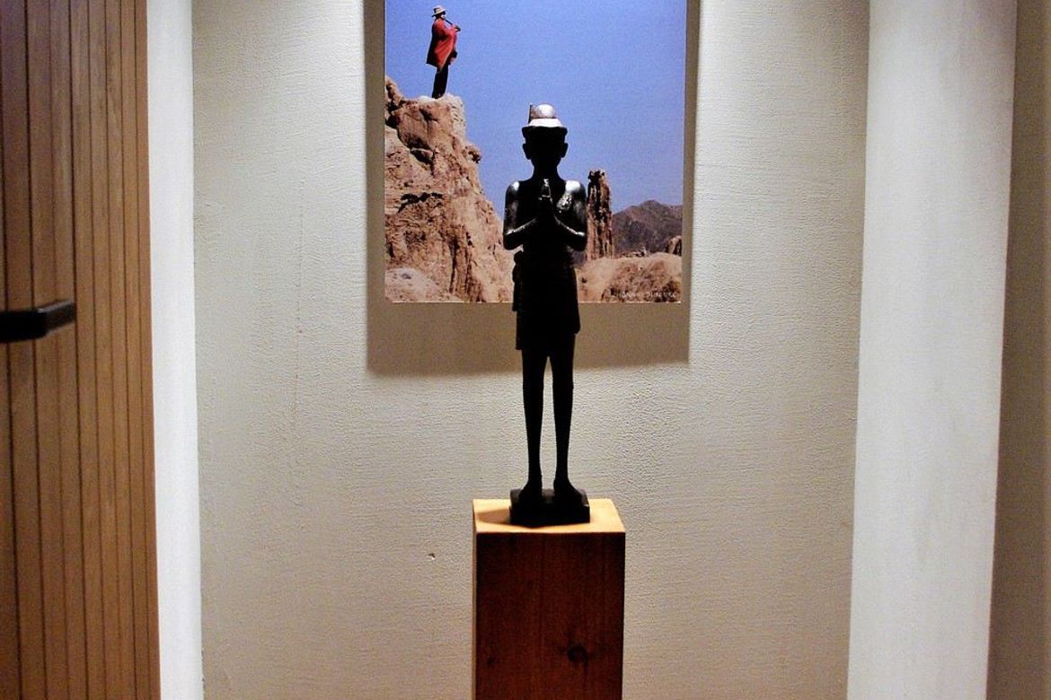 Photo 1