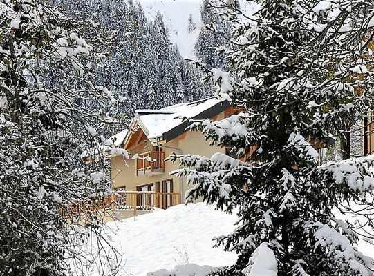 CHALET ALPHA CHALET ALPHA