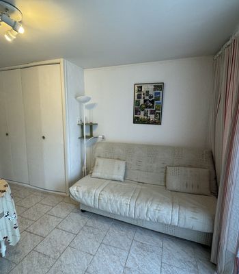  - Photo 2