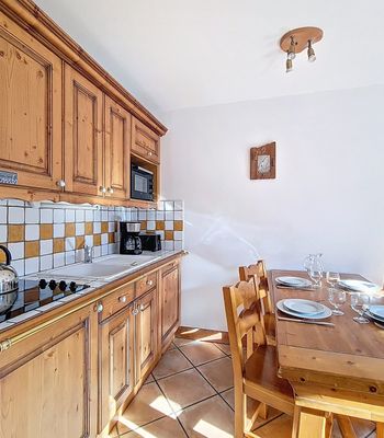 Appartement · Les Menuires - Photo 3