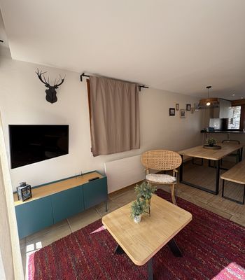  - Photo 8