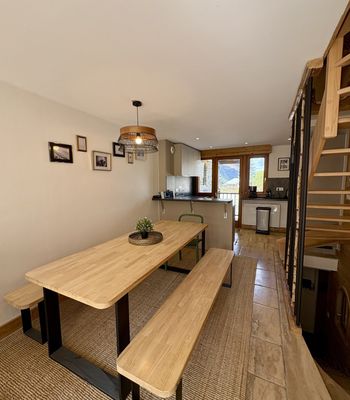  - Photo 1